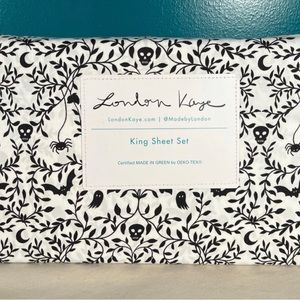 Halloween 2023 London Kaye halloween KING sheets gothic decor witch decor
